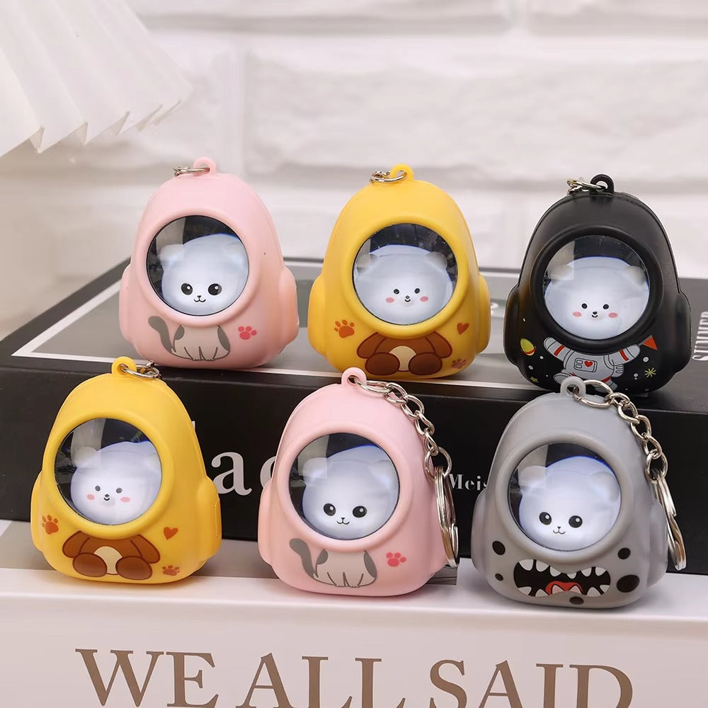 Akariikuma™ AstroPod Keychain